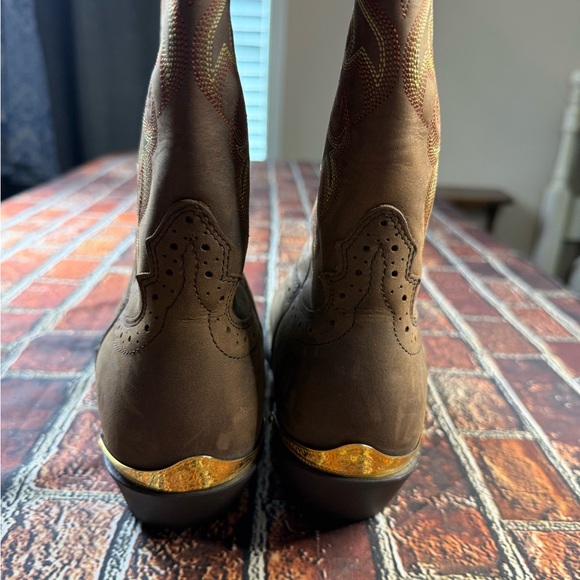 Justin Boots Tan Leather Heeled Boots - Picture 5 of 6